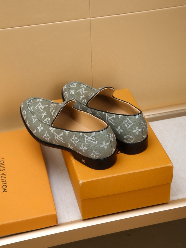 ルイヴィトン靴角部分ディテール